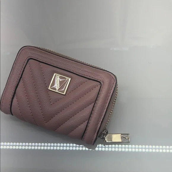 Victoria secret rose pink Quilted Women's Wallet - Picture 5 of 11